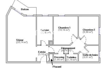 Appartement 3P avec balcon, cave et parking — photo du bien