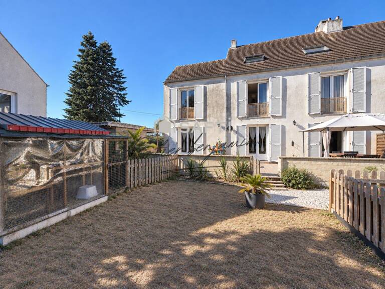 Maison familiale 6 chambres, terrasse et sous-sol — photo 1