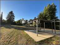 Centre BREVAL, maison 5 chambres 134 m² sur sous-sol total, jardin de 1 551m² — photo 3