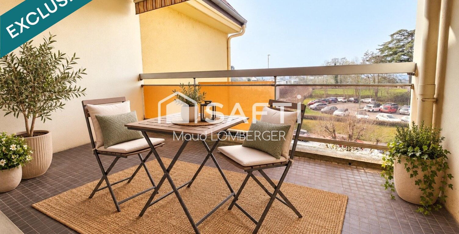 Appartement F3 - Résidence Charles Quint avec ascenseur, terrasse et garage. — photo 1