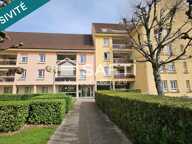 Appartement F3 - Résidence Charles Quint avec ascenseur, terrasse et garage. — photo 3