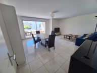 T3 meublé CLIM Terrasse et Box 345 Av du Prado — photo 2