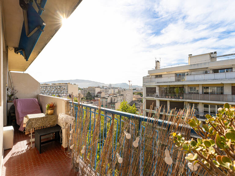 Appartement 3 pièces de 69,10 m2 avec balcon et loggia. — photo 1