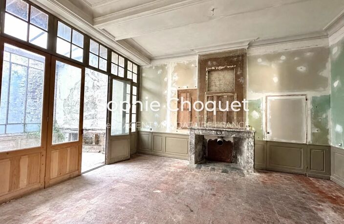 EXCLUSIVITÉ - VALENCIENNES — DEMEURE DE CARACTÈRE — UN PATRIMOINE RARE AU CŒUR DE LA VILLE — photo 4