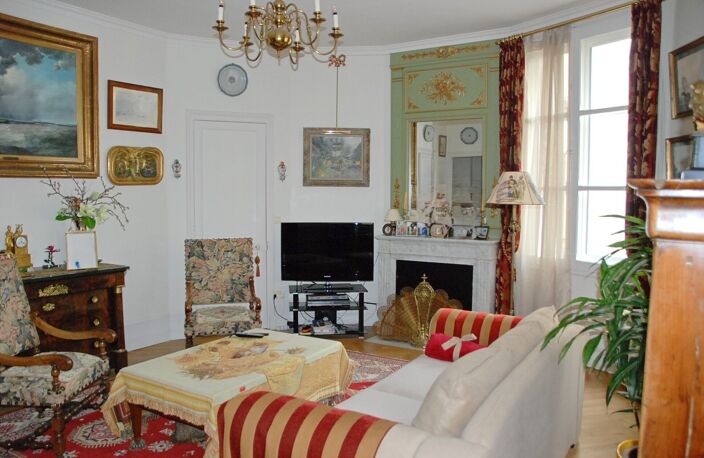 FECAMP : EN PLEIN CENTRE VILLE MAGNIFIQUE APPARTEMENT — photo 2