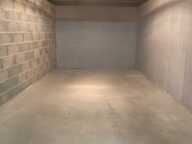 Garage   — photo 2