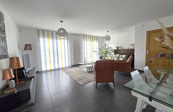 Villa récente 110 m2 hab. 69126 Brindas — photo 5