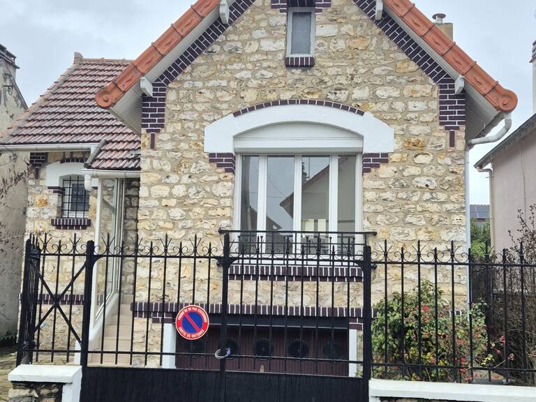 Vente Maison traditionnelle 4 pièces — photo 1