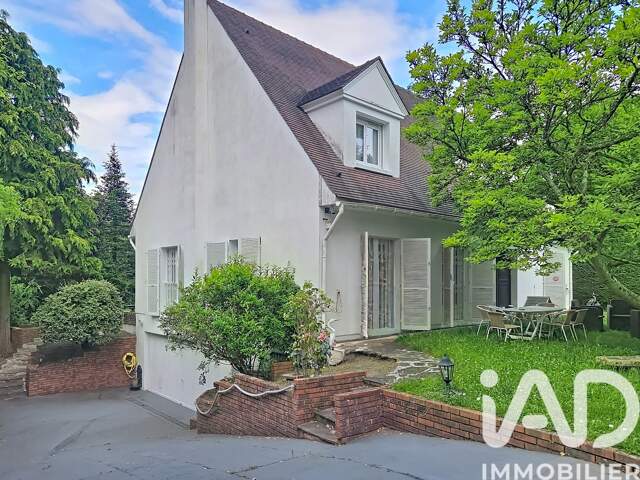 Vente Maison/villa 8 pièces — photo du bien