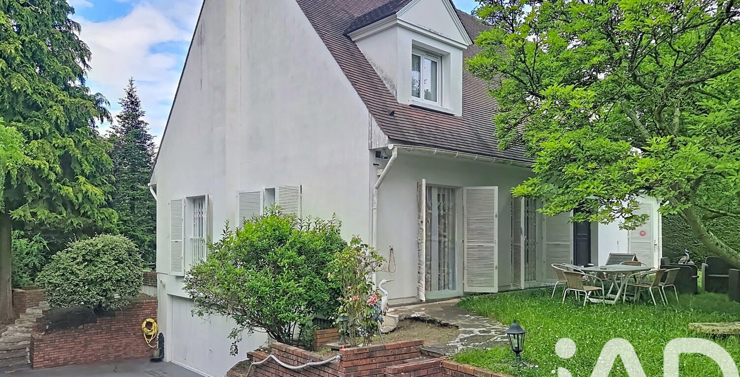 Vente Maison/villa 8 pièces — photo 1