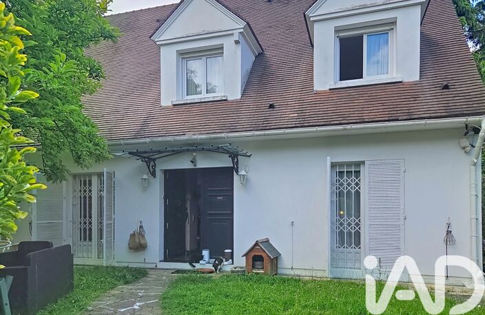 Vente Maison/villa 8 pièces — photo 2