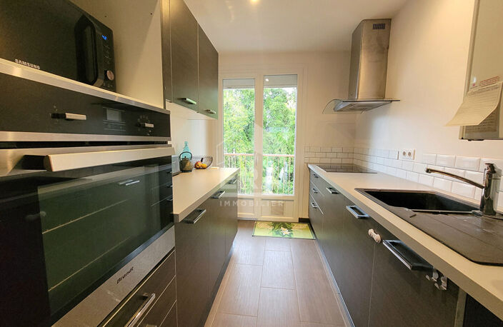 LOCATION BILLERE -  Appartement T3 de 72 m² avec balcons et garage — photo 3