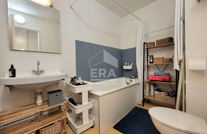 LOCATION - PAU BERLIOZ  : Grand T1 de 33m² avec extérieur et place de parking — photo 4
