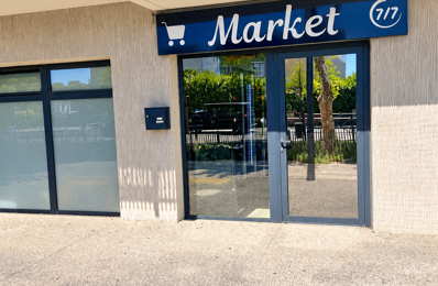 LUNEL-VIEL   LOCAL COMMERCIAL 34 M2 AVEC VITRINE   VENDU LOU — photo du bien