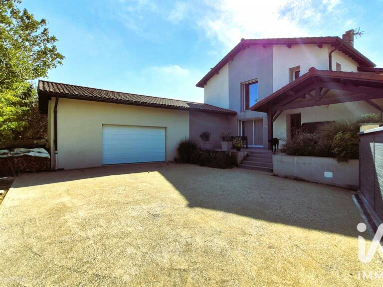 Vente Maison/villa 7 pièces — photo 1