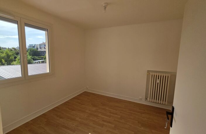 EXCLUSIVITÉ - NOUVEAUTÉ QUARTIER DES VAITES – LUMINEUX T4 DE 66 M² — photo 4