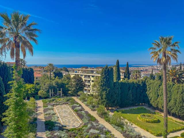 Cimiez, magnifique 3 pièces de 85 m² vue MER panoramique — photo du bien