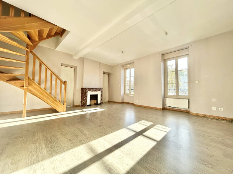 T3 DUPLEX - CENTRE RIVE DE GIER — photo 1