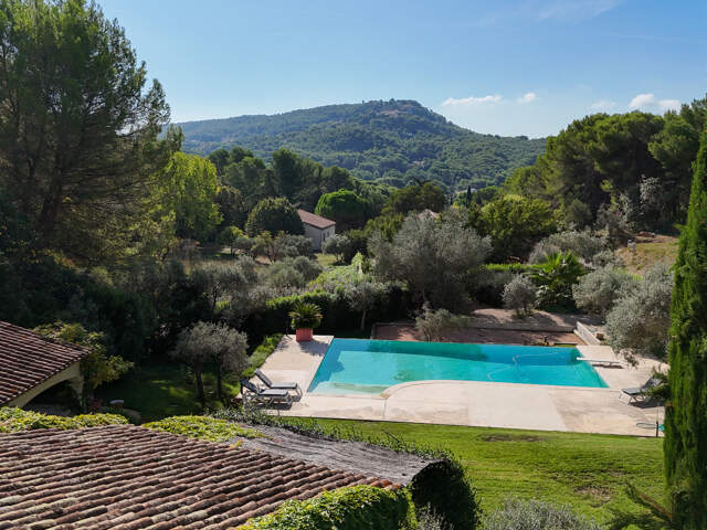 Ventabren Maison de charme au calme absolu — photo du bien