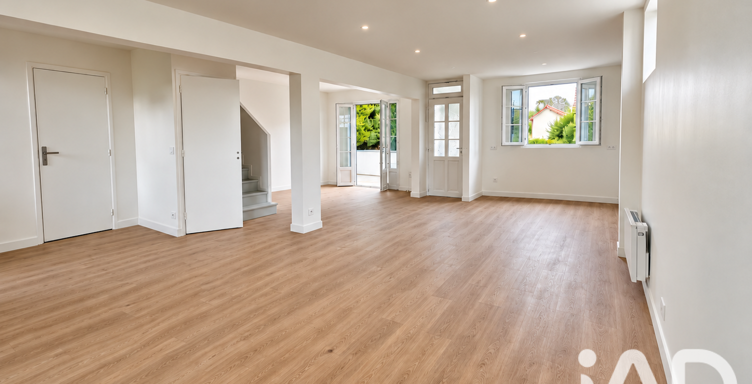 Vente Maison de ville 5 pièces — photo 1