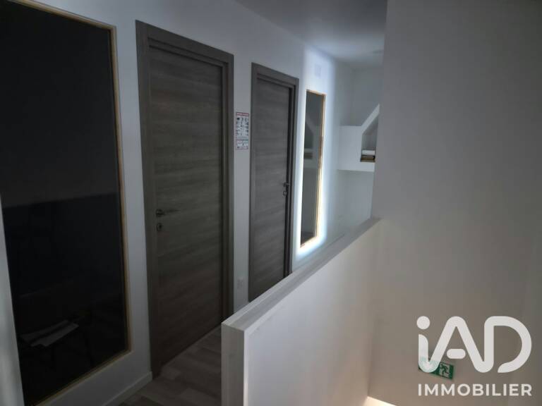 Vente Boutique/Local commercial 565 m&sup2; — photo 1