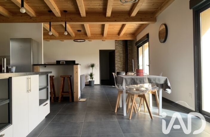 Vente Maison/villa 4 pièces — photo 2