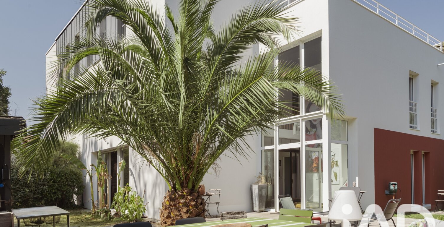 Vente Maison/villa 9 pièces — photo 1