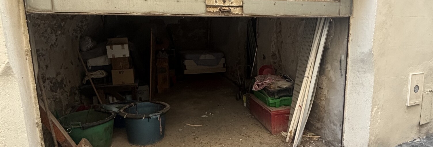 Garage  30 m² à vendre à La Ciotat (13600)