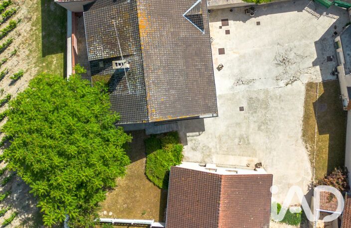 Vente Maison/villa 12 pièces — photo 2