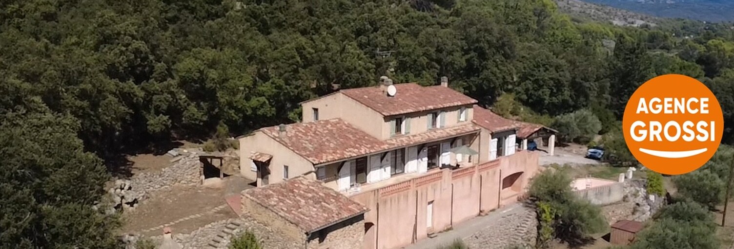 Maison 8 Pièces 250 m² à vendre à Salernes (83690)