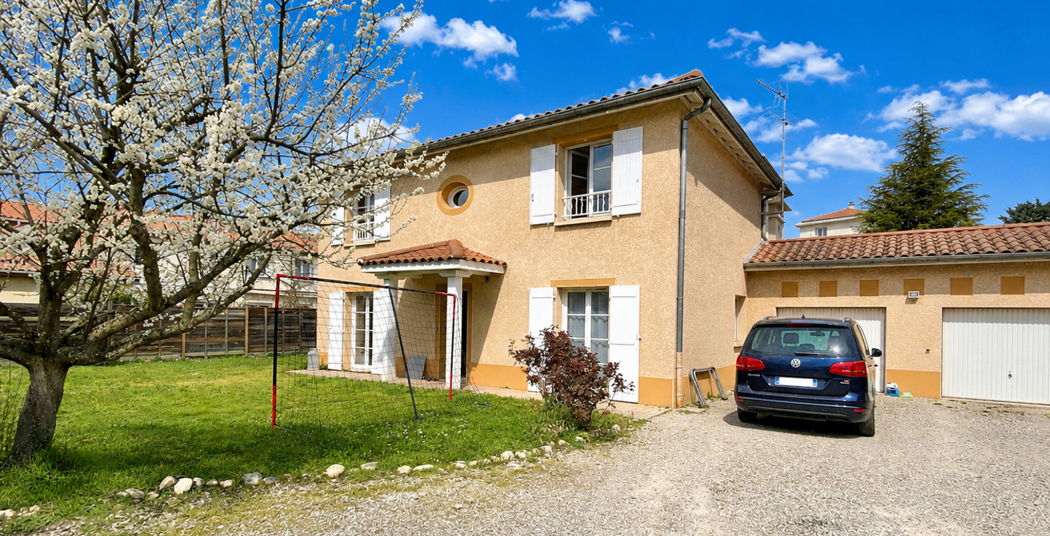MAISON 4 CHAMBRES + BUREAU - CENTRE DE TASSIN — photo 1