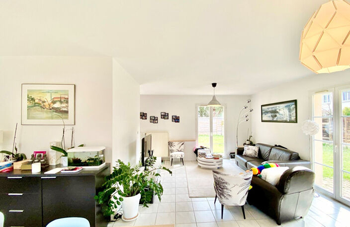 MAISON 4 CHAMBRES + BUREAU - CENTRE DE TASSIN — photo 4