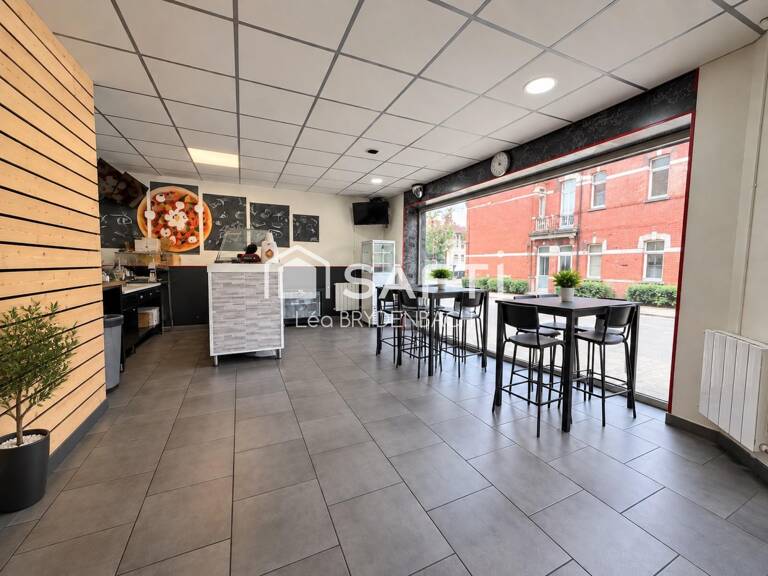 Local commercial à louer  145 m²  Lille Bois-Blancs — photo 1