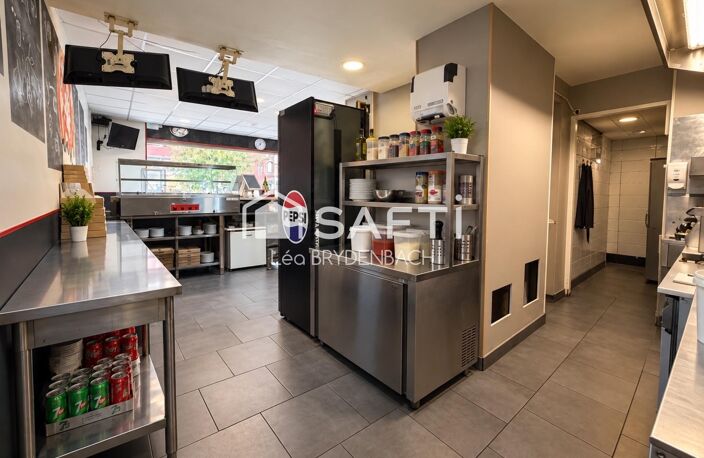 Local commercial à louer  145 m²  Lille Bois-Blancs — photo 2