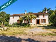 Maison charentaise 153 m²  chai 90 m²  3,47 ha  hangar — photo 3