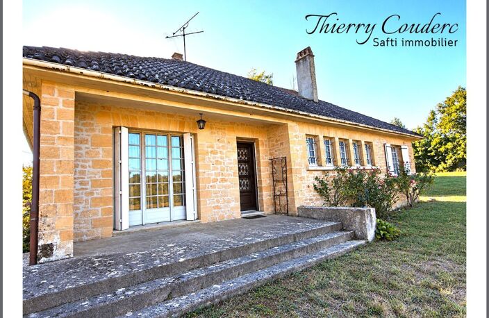 Maison en pierre avec trois chambres et terrain. — photo 2
