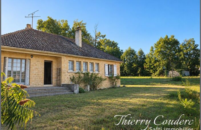 Maison en pierre avec trois chambres et terrain. — photo 5