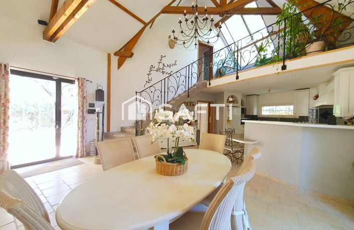 Vente maison 6 pièces 186 m² Noisy-sur-École (77123) — photo 3