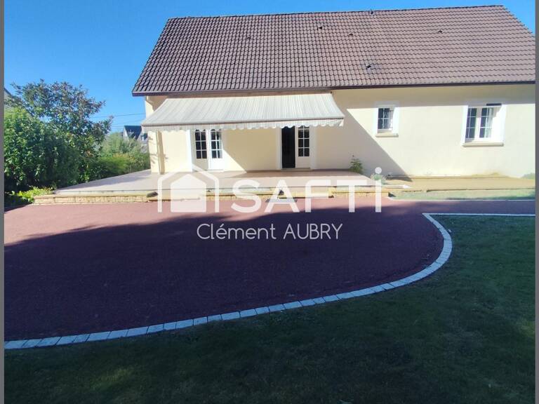 Maison familiale avec très beau terrain ! — photo 1