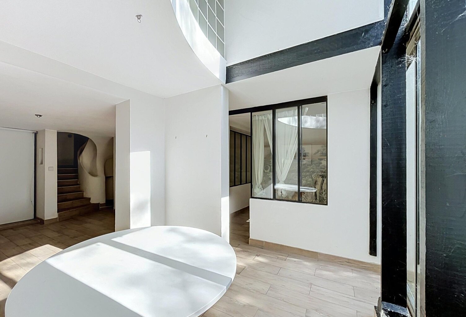 Maison 98 m2 avec 2/3 chambres - Poêle à bois — photo 1