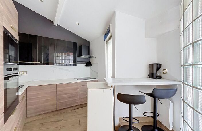 Maison 98 m2 avec 2/3 chambres - Poêle à bois — photo 4