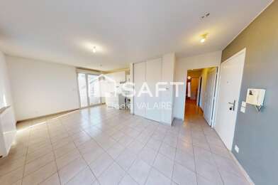 Appartement 3 pièces 800 €