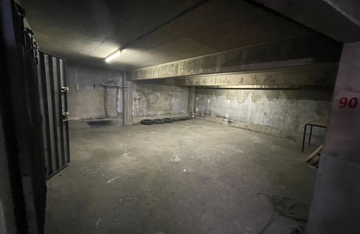 Vente garage   Marseille 5 (13005) — photo 2