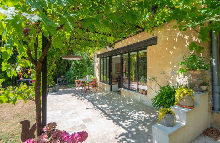 MAISON DE CAMPAGNE EN PIERRE   217 M2   PROPRIÉTÉ DE 1,52 HA — photo 2