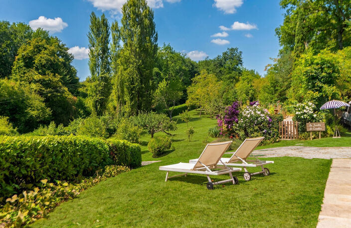 MAISON DE CAMPAGNE EN PIERRE   217 M2   PROPRIÉTÉ DE 1,52 HA — photo 3