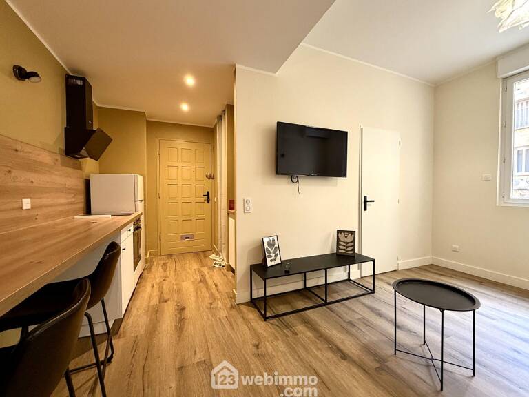 Appartement - 25m² - Bastia — photo 1