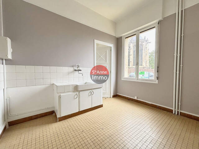 ANCIENNE LOGE DE GARDIEN AVEC POTENTIEL - 31M2 - AMIENS — photo du bien