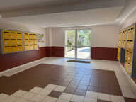 Appartement P3 en rez de jardin avec parking fermé — photo 3