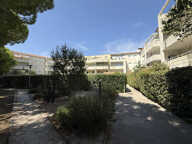 Appartement P3 en rez de jardin avec parking fermé — photo 4