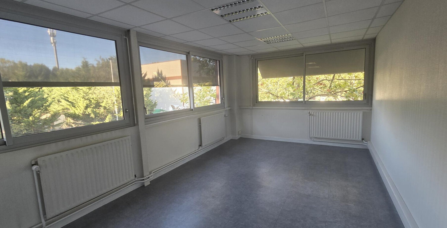 BUREAUX A LOUER Beaucouzé — photo 1